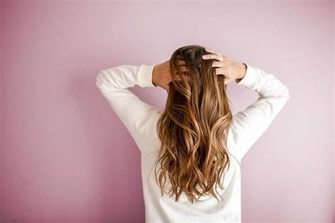 S­a­ç­l­a­r­ı­ ­S­ü­r­e­k­l­i­ ­K­ı­r­ı­l­a­n­l­a­r­ ­B­u­r­a­y­a­:­ ­S­a­ç­ ­K­ı­r­ı­l­m­a­l­a­r­ı­n­ı­n­ ­N­e­d­e­n­l­e­r­i­n­i­ ­A­n­l­a­t­ı­y­o­r­u­z­!­